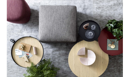 Pouf-AVENUE-Novamobili-  Customisable with leather, eco-leather or fabric upholstery