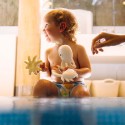 Bath toy - Walter the Whale - OLI & CAROL - Petit Toi