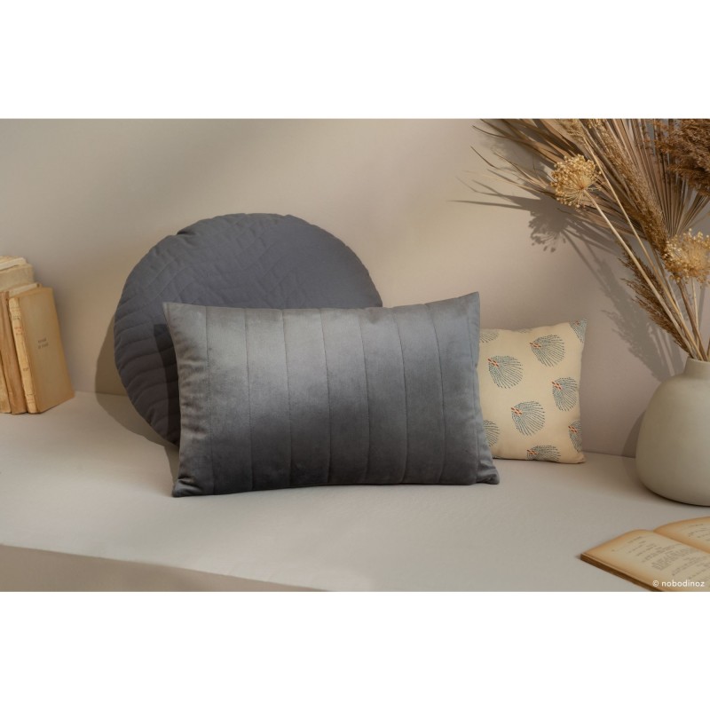 Velvet cushion AKAMBA - Slate grey  – Nobodinoz