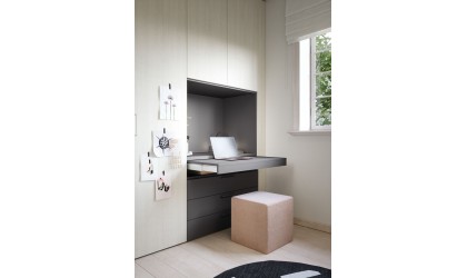 Customized Teenage Bedroom : Nidi Italian Furniture - Lausanne