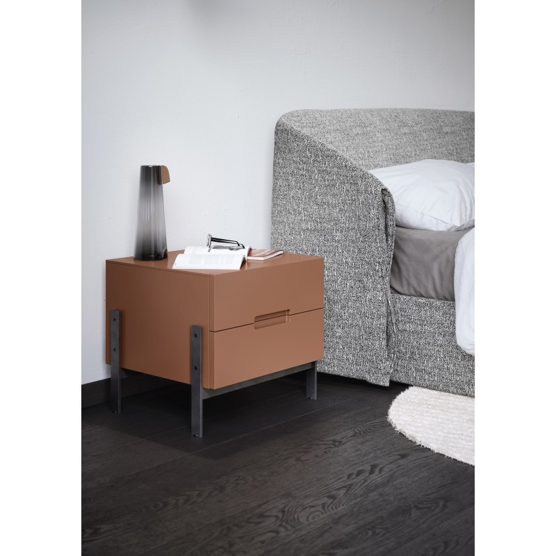 Customized bedside - FLOAT | Novamobili • Petit Toi | Lausanne