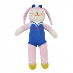 Petite peluche en tricot – Mirabelle la Lapine