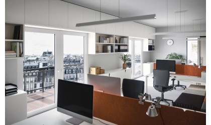 Modular workspace – Design and comfort for professional spaces