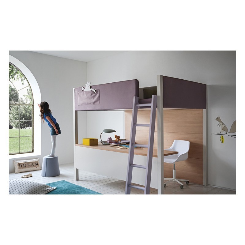 Lit Mezzanine – Camelot Lit Mezzanine – Camelot