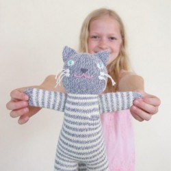 Petite peluche en tricot – Pepper le chat