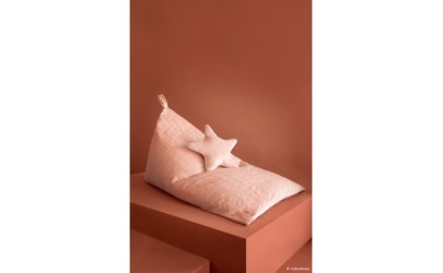 aristote-star-velvet-cushion-bloom-pink-nobodinoz-petit-toi-lausanne