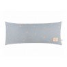 coussin-hardy-long-willow-bleu-clair-nobodinoz-petit-toi-lausanne