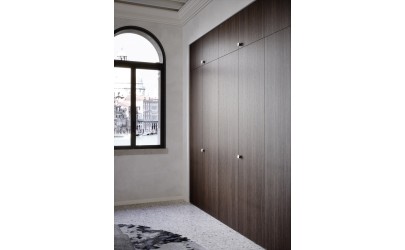 ALFA hinged door wardrobe | Novamobili • Petit Toi | Lausanne