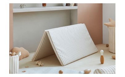 Bebop foldable floor mat taupe stripes natural Nobodinoz Petit-Toi