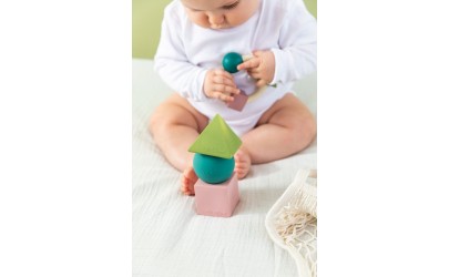 Teething toy Geometric Figures - Oli & Carol - Petit Toi