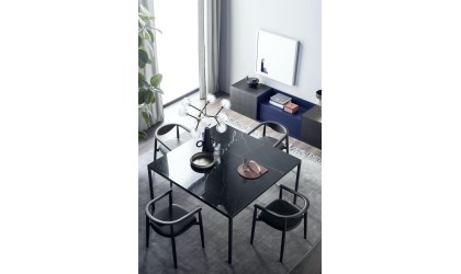 Table FILO_Petit Toi Lausanne_épurée et minimaliste