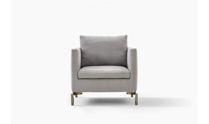 Armchair -Reef-Novamobili-contemporary armchair, wide and welcoming