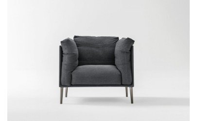 Armchair -KUBÌ-Novamobili-Comfortable seating for reading