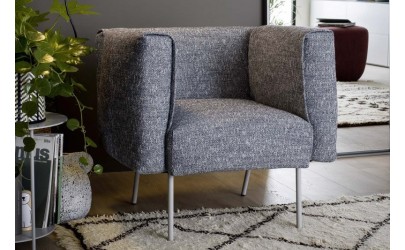 Fauteuil-ONNI-Novamobili- Personnalisable avec plusieurs materiaux